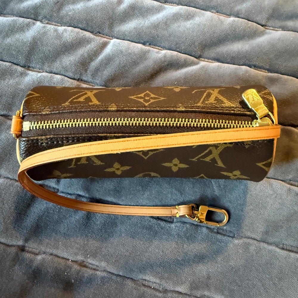 LOUIS VUITTON MINI PAPILLION POUCHETTE MONOGRAM